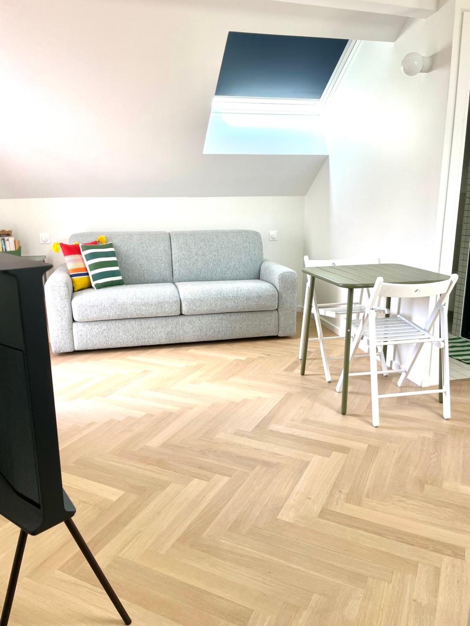 Apartment A 2 Pas Du Messery
